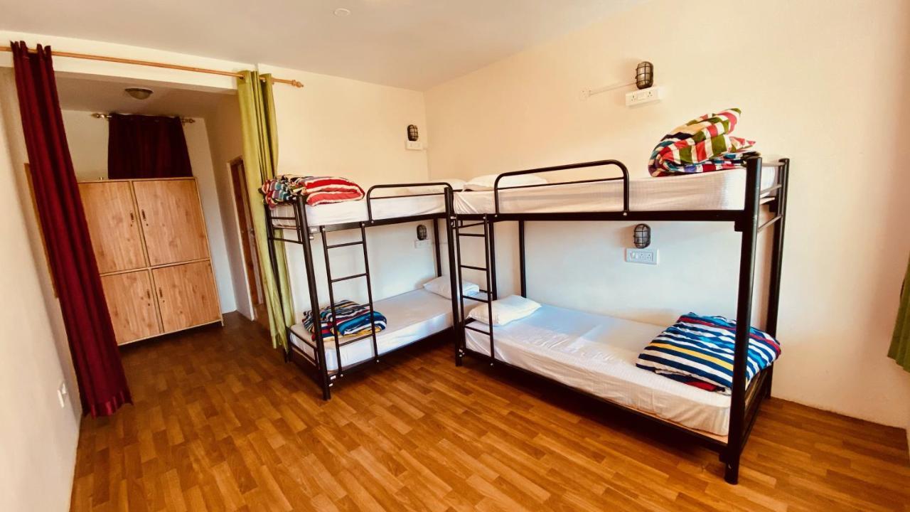 Bed in 6-Bed Female Dormitory Room,1025349016:JPEG